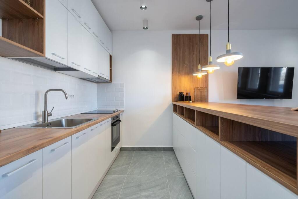 Stylish Apartament Magheru Boekarest Buitenkant foto